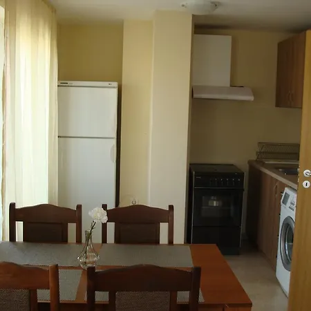 Apartment Georgos